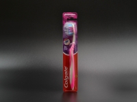 Зубна щітка Colgate / Zig zag / medium / 1шт