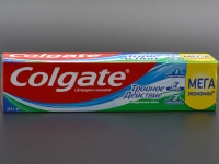 Зубна паста Colgate / Потрійна дія / 150мл